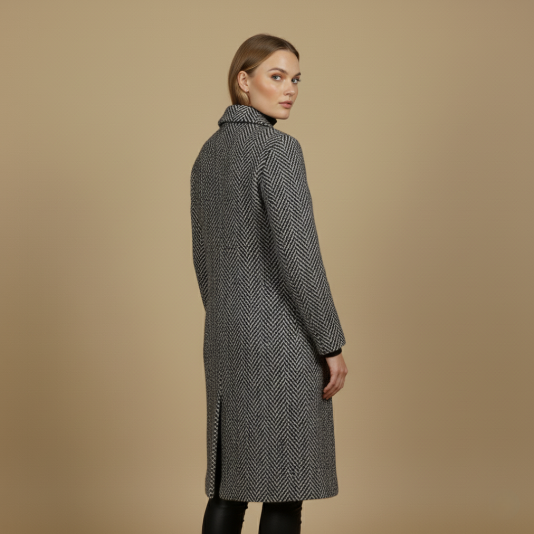 Claudia™ | Abrigo Moderno de Estilo Refinado